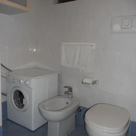 Al Borghetto Apartment Lierna