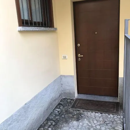 Al Borghetto Apartment Lierna